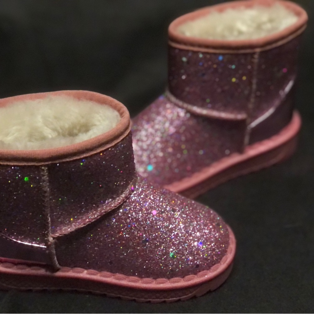 SHEIN Pink Glitter Slip-On Kids Boots